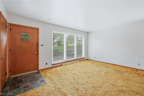 2534 Sierra Drive Youngstown OH 44511