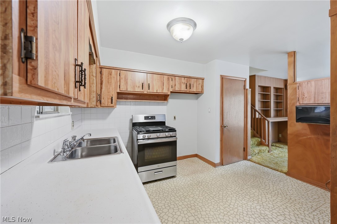 2534 Sierra Drive Youngstown OH 44511