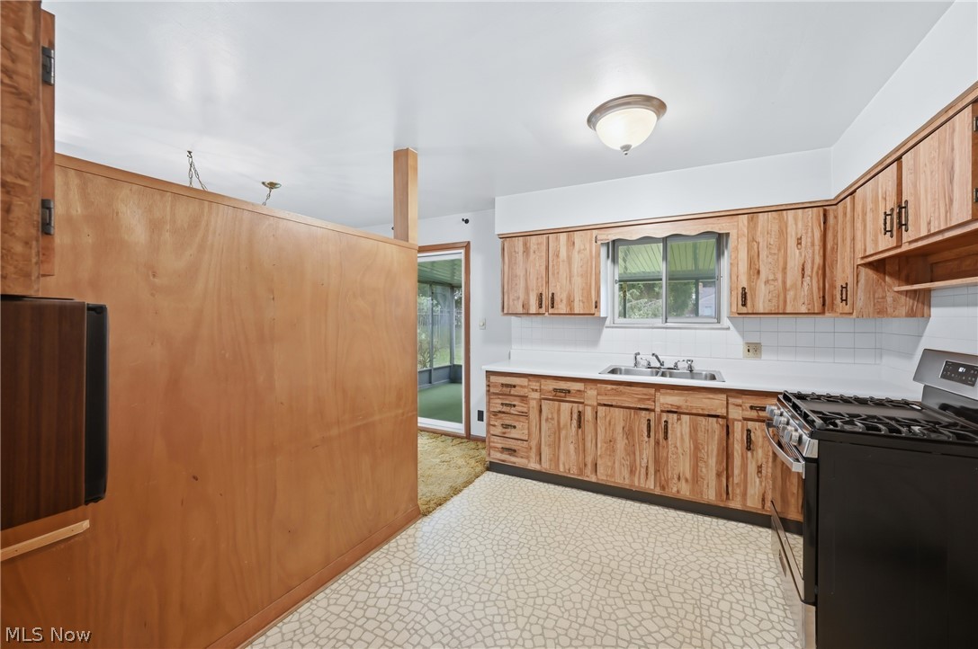 2534 Sierra Drive Youngstown OH 44511