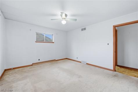 2534 Sierra Drive Youngstown OH 44511