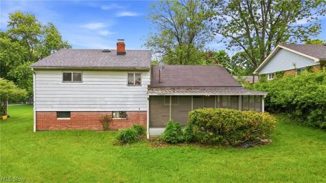 2534 Sierra Drive Youngstown OH 44511