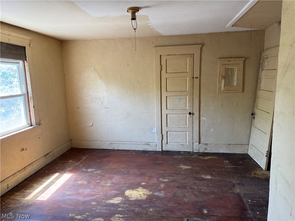 3921 Poe Avenue Cleveland OH 44109