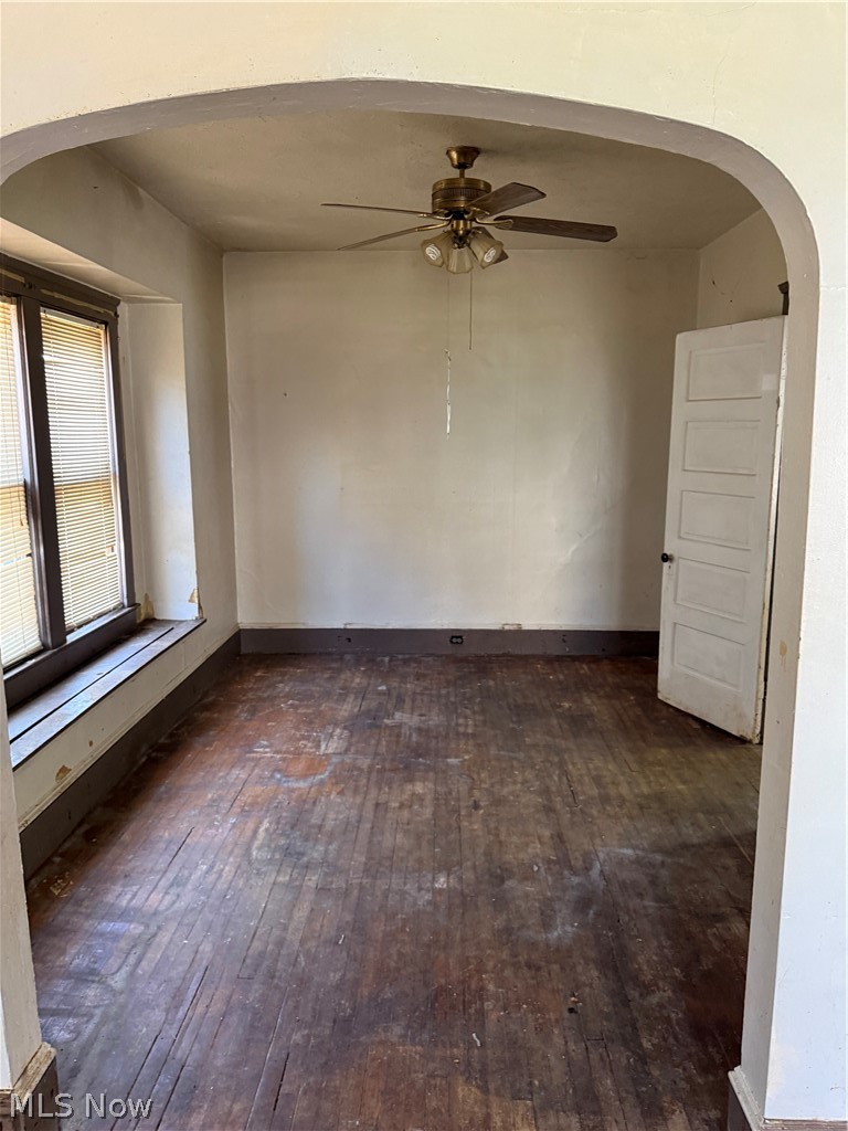 3921 Poe Avenue Cleveland OH 44109