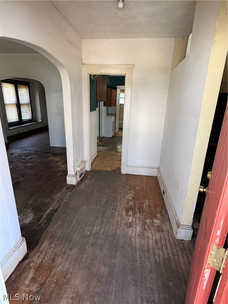 3921 Poe Avenue Cleveland OH 44109