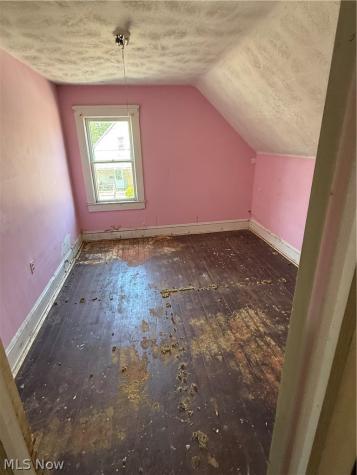 3921 Poe Avenue Cleveland OH 44109