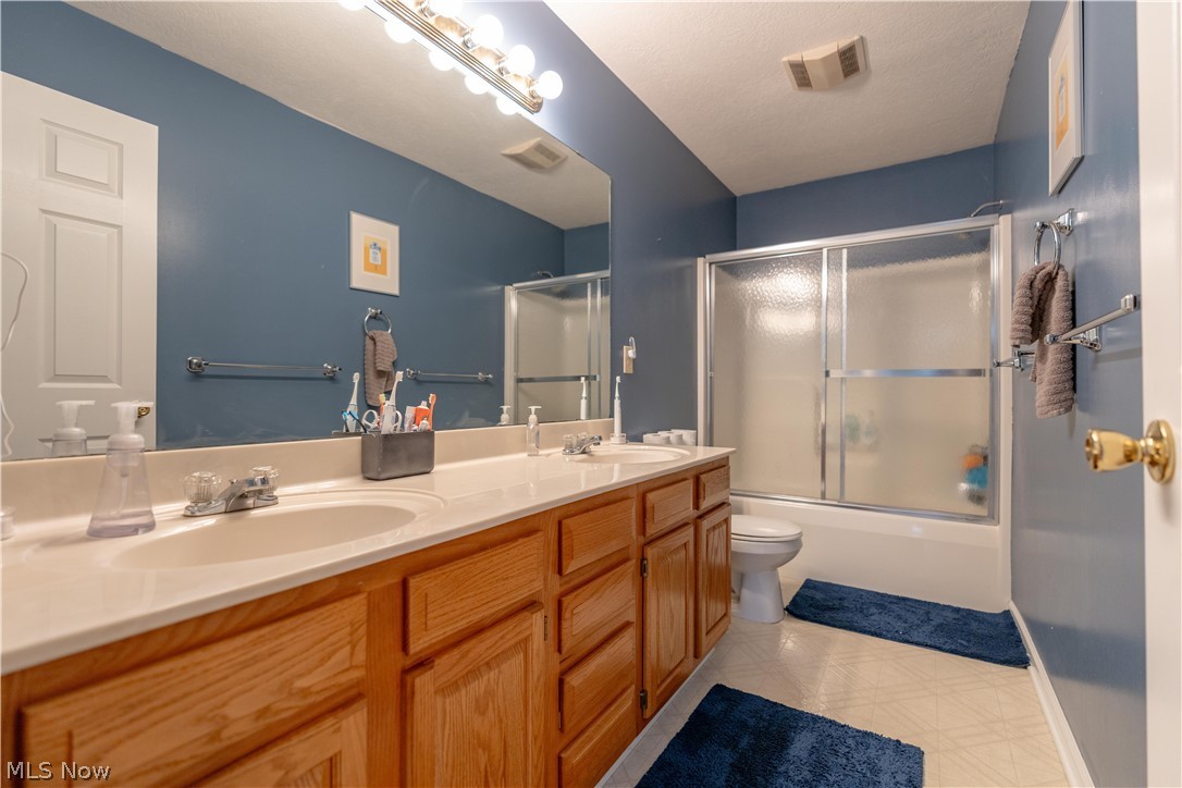 12219 Chestnut Street NW Canal Fulton OH 44614