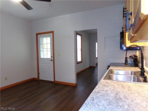 416 11th Street NE Massillon OH 44646