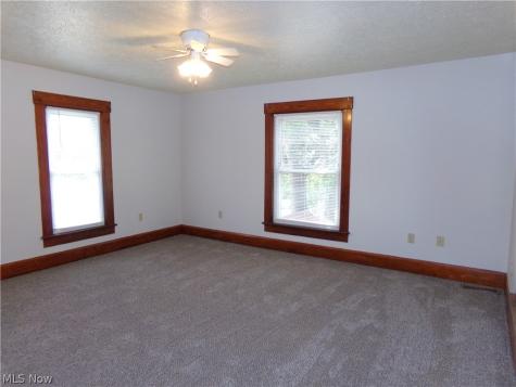 416 11th Street NE Massillon OH 44646