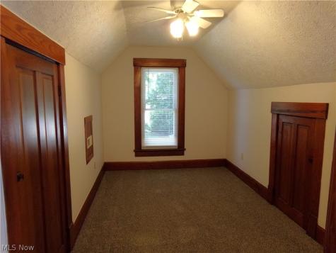 416 11th Street NE Massillon OH 44646