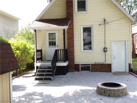 416 11th Street NE Massillon OH 44646