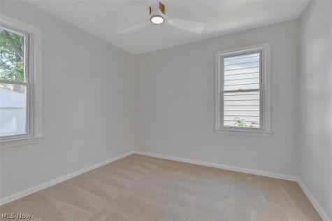 5735 W 44th Street Parma OH 44134