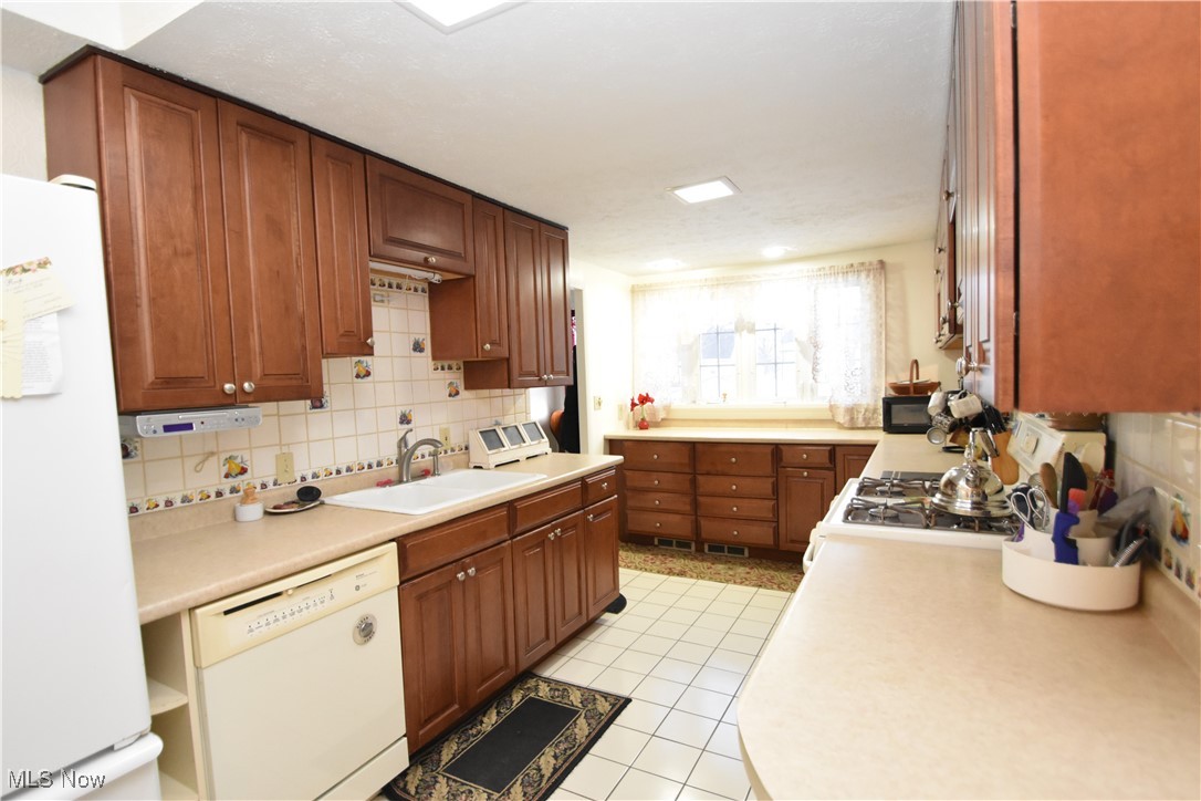 63 Clifton Drive Boardman OH 44512