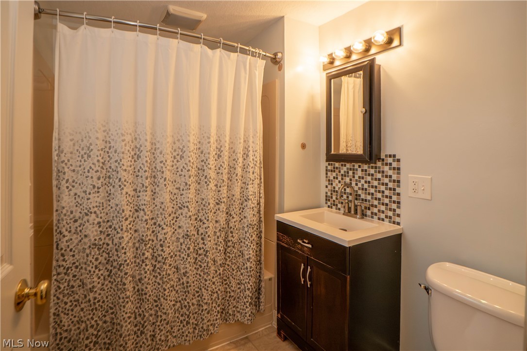 104 12th Street NW Massillon OH 44647