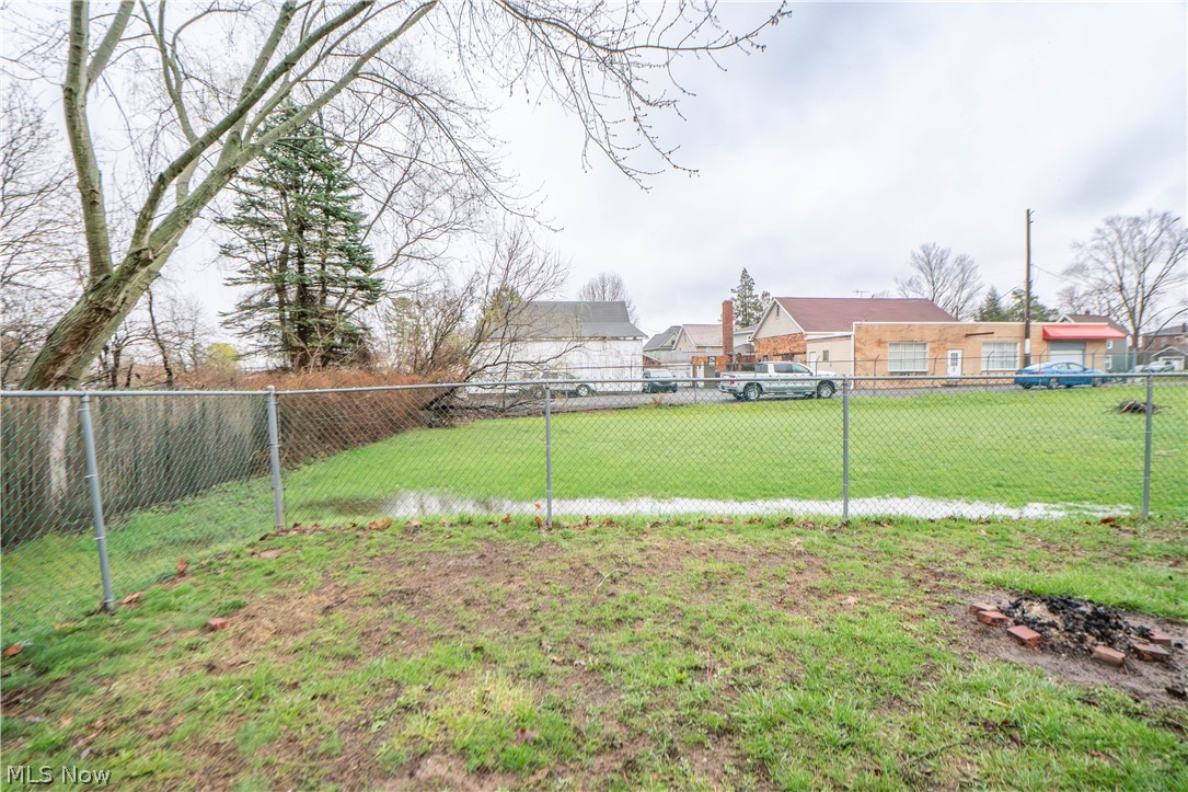 104 12th Street NW Massillon OH 44647