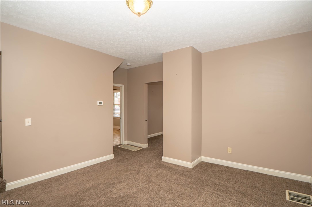 104 12th Street NW Massillon OH 44647