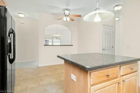 132 Arrow Court Elyria OH 44035