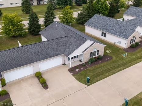132 Arrow Court Elyria OH 44035
