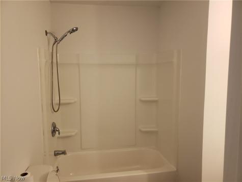 6110 Antrim Road Elyria OH 44035