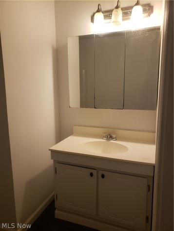6110 Antrim Road Elyria OH 44035