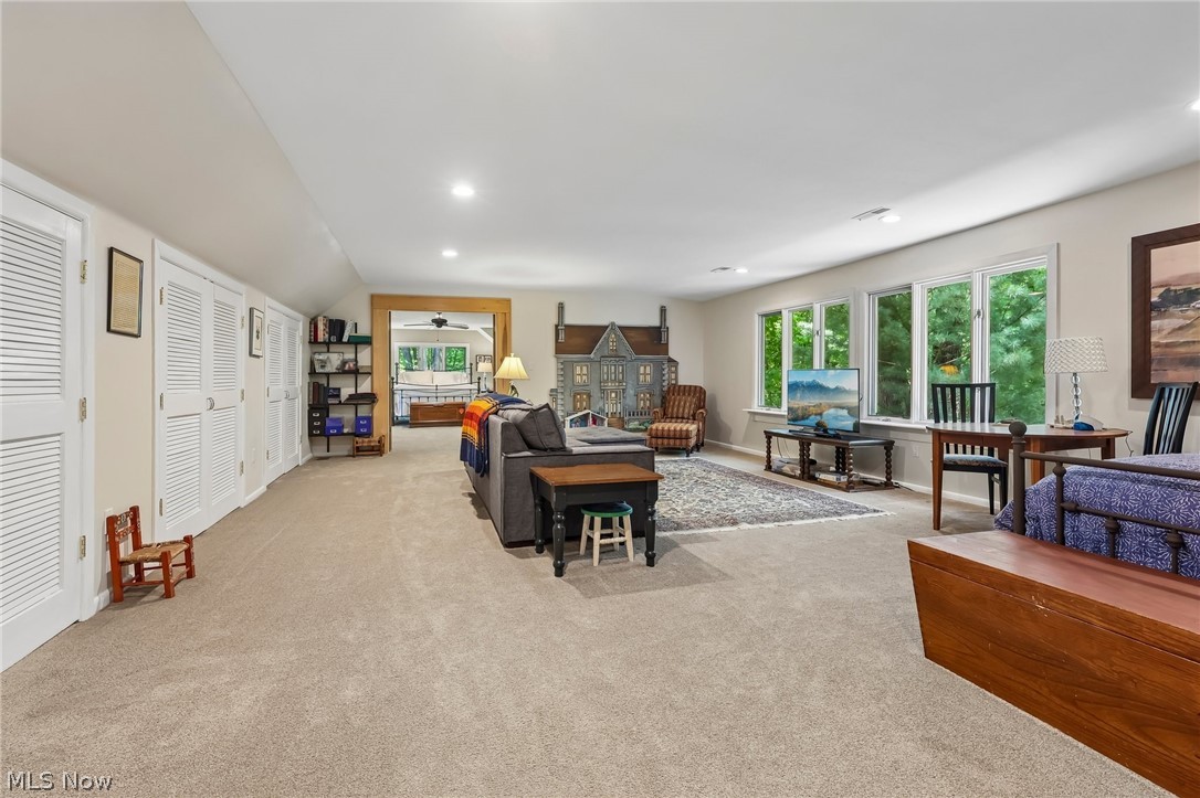 62 Morningside Drive Chagrin Falls OH 44022