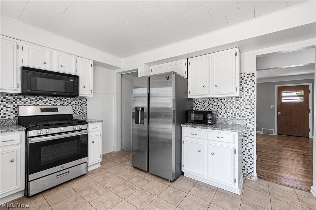 10810 Windham Road Parma OH 44130