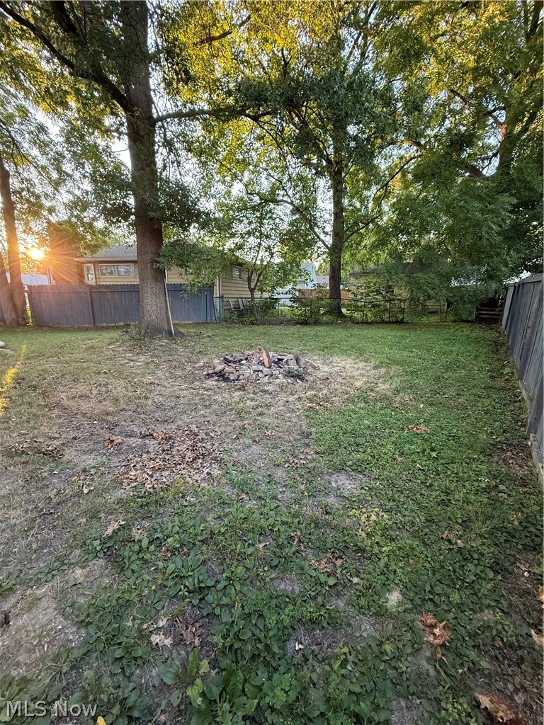 1647 Fairfax Road Akron OH 44313