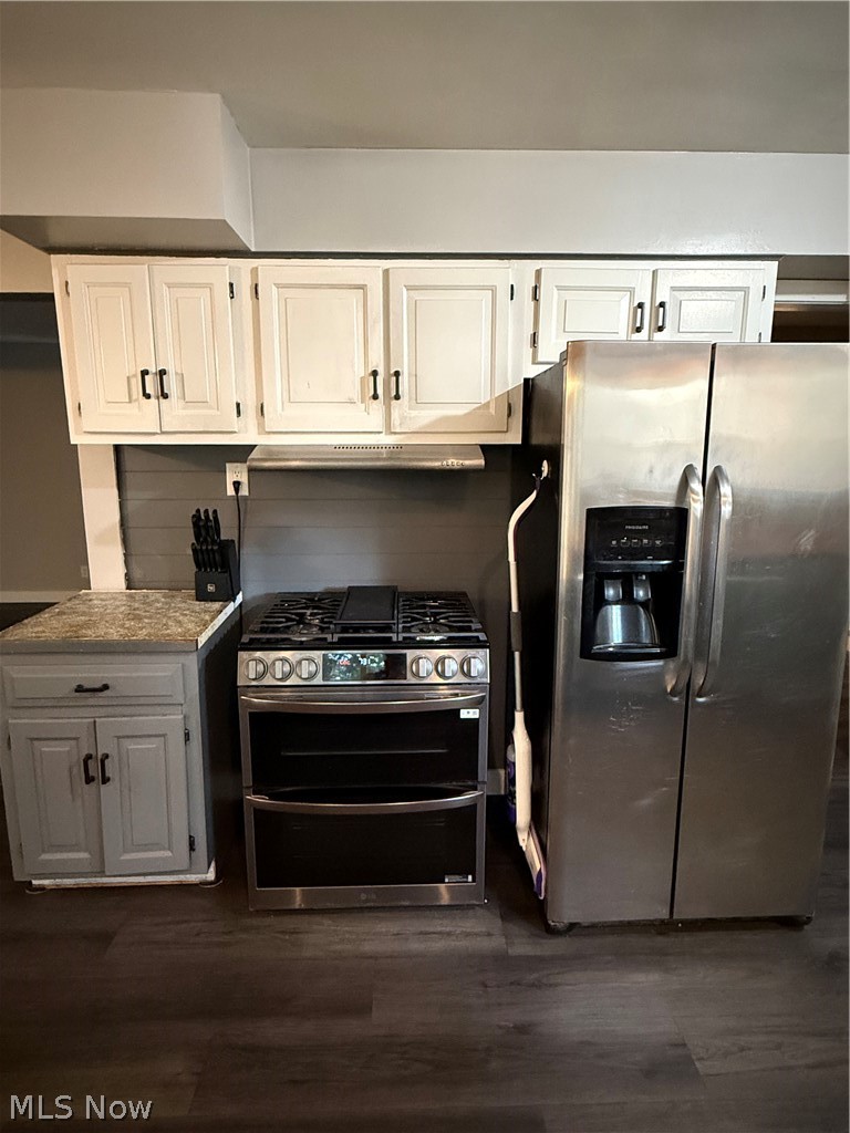 1647 Fairfax Road Akron OH 44313