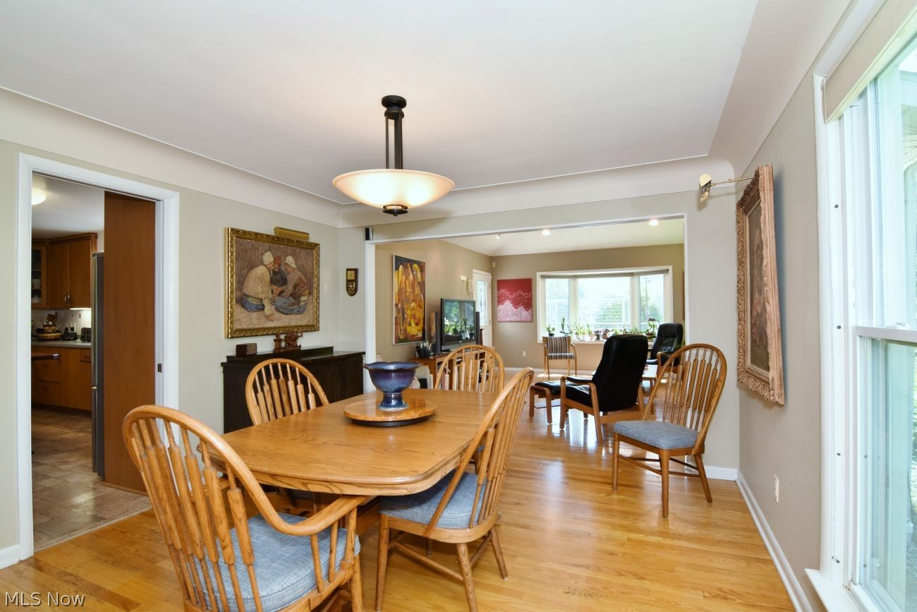 21850 E Byron Road Shaker Heights OH 44122
