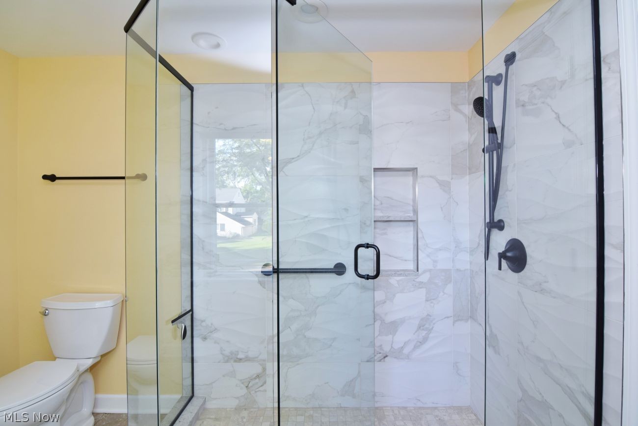 21850 E Byron Road Shaker Heights OH 44122