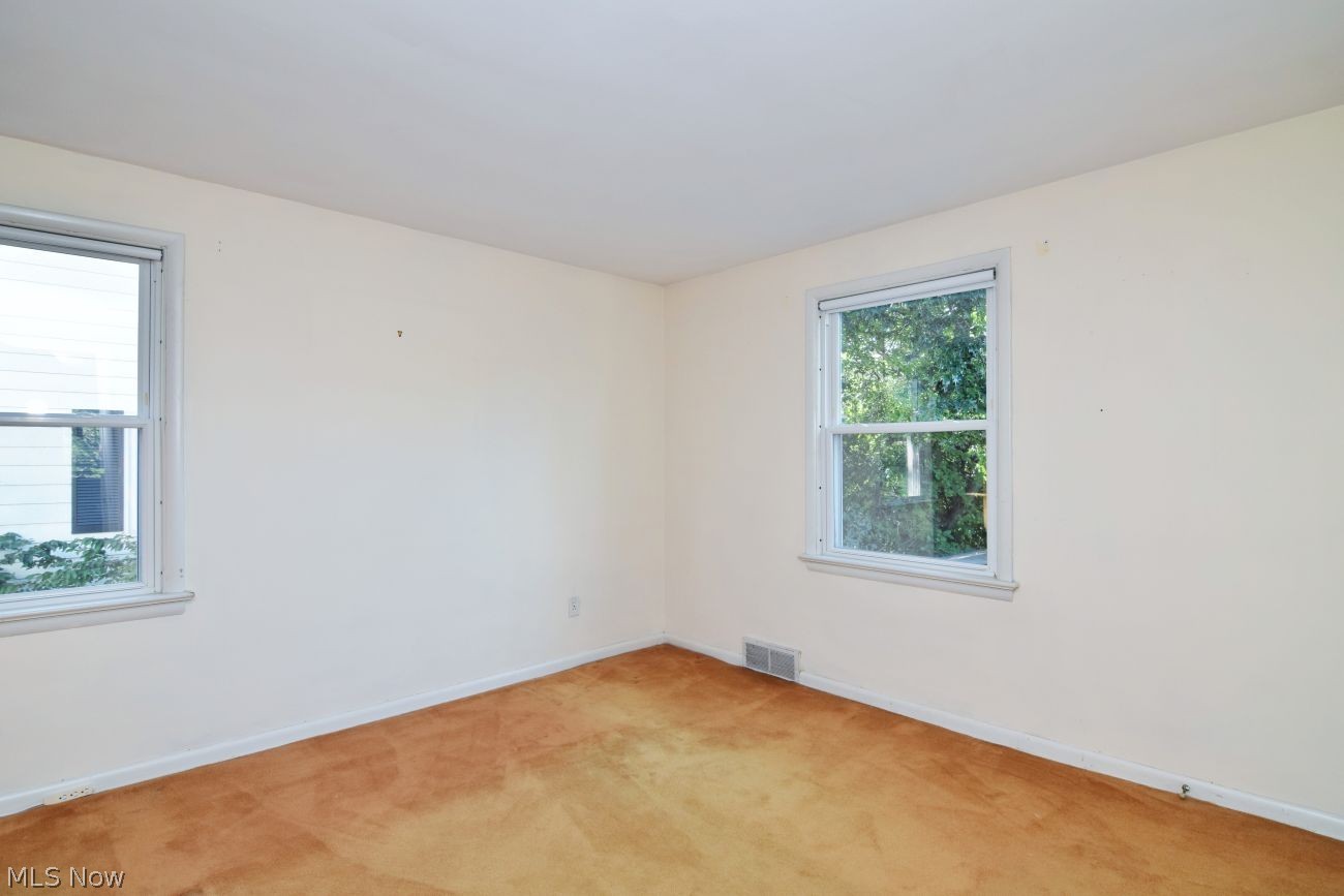 21850 E Byron Road Shaker Heights OH 44122