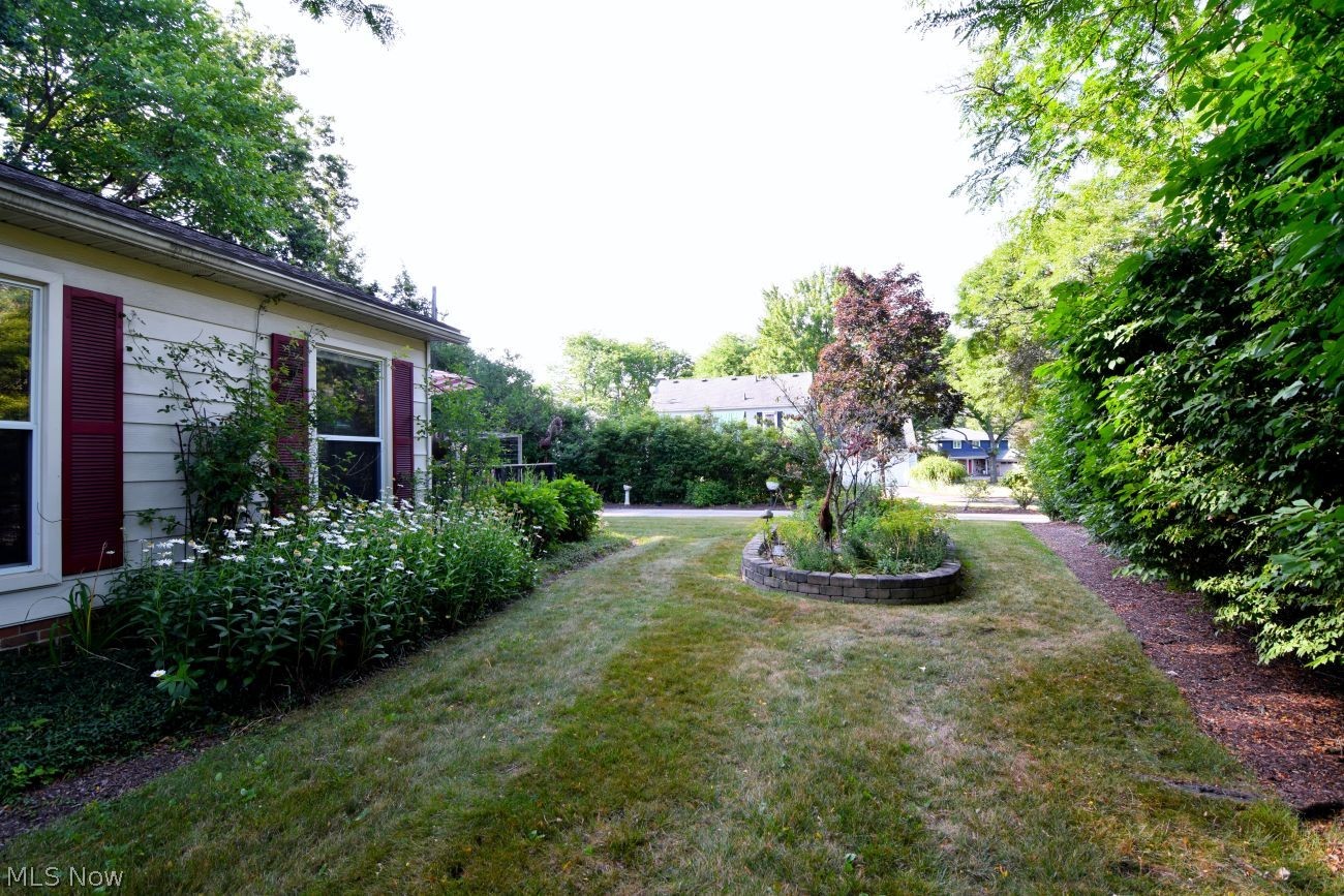 21850 E Byron Road Shaker Heights OH 44122
