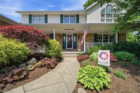6915 Harbor Drive NW Canton OH 44718