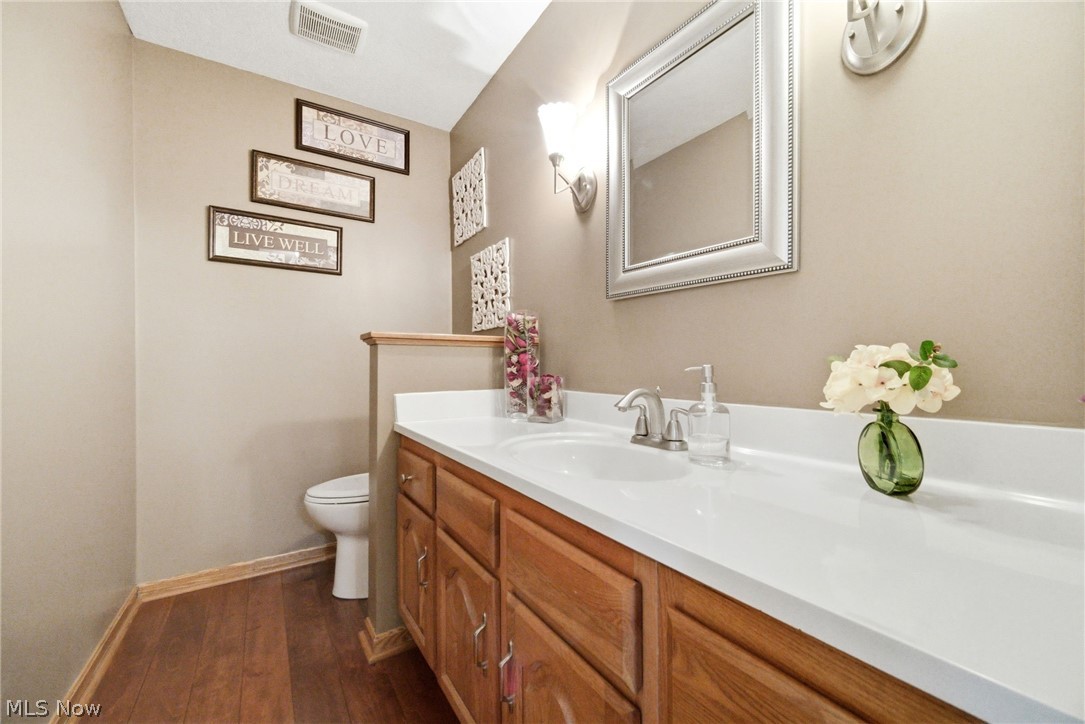 6915 Harbor Drive NW Canton OH 44718