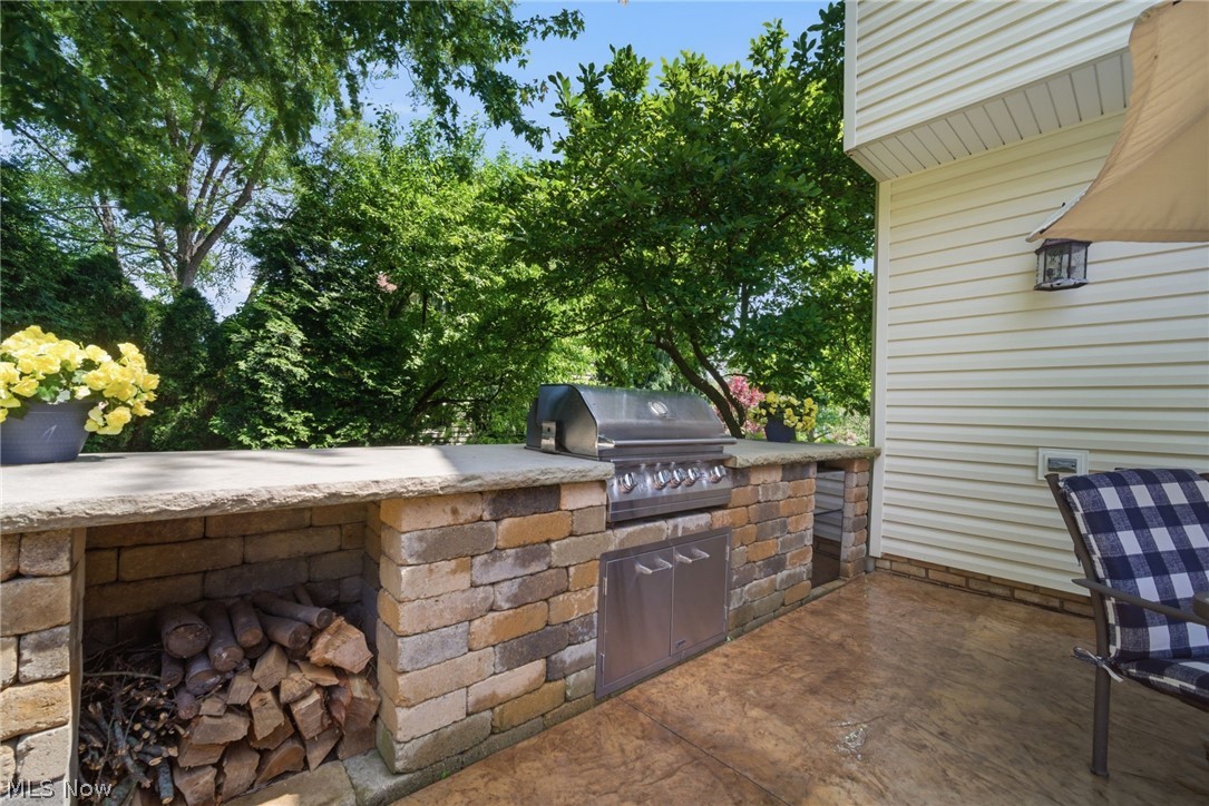6915 Harbor Drive NW Canton OH 44718