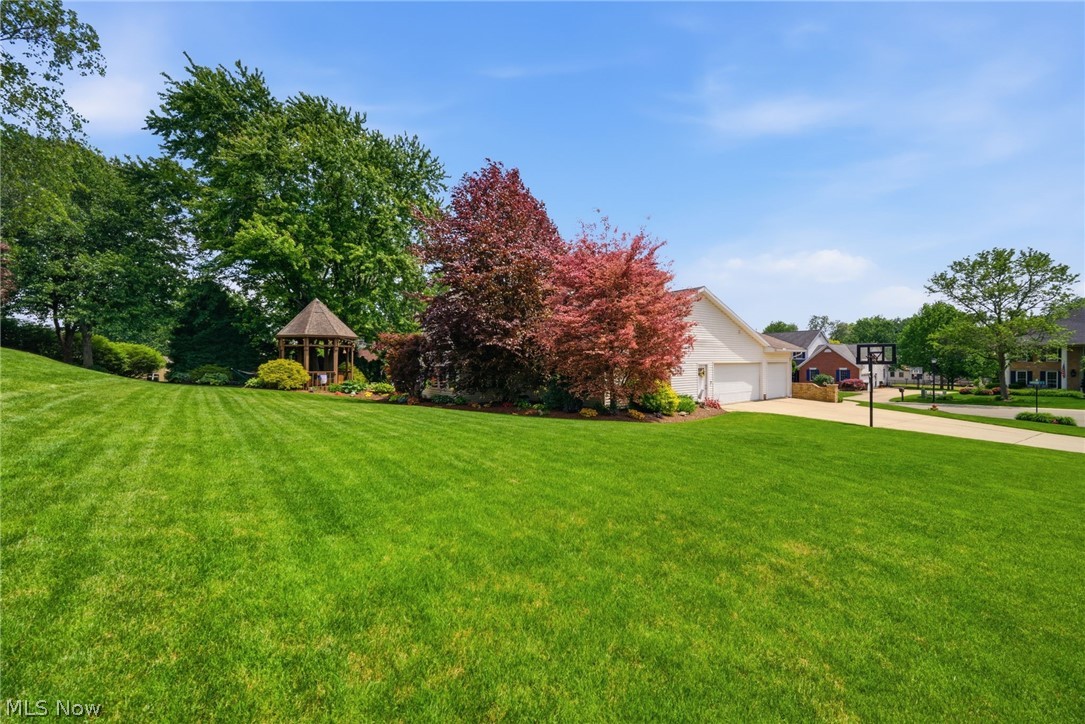 6915 Harbor Drive NW Canton OH 44718
