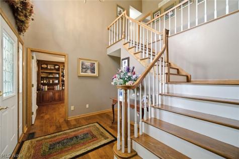 6915 Harbor Drive NW Canton OH 44718