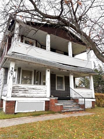 969 Evangeline Road Cleveland OH 44110