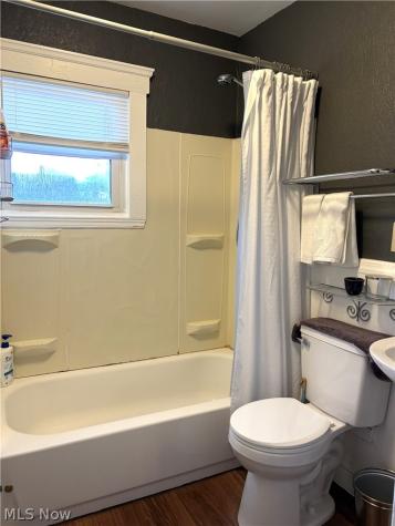 969 Evangeline Road Cleveland OH 44110