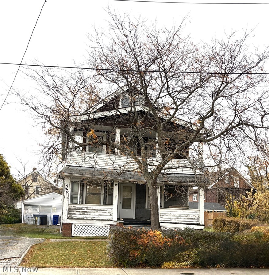 969 Evangeline Road Cleveland OH 44110