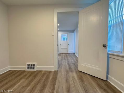 4213 Stickney Avenue Cleveland OH 44109