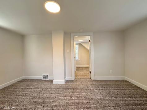 4213 Stickney Avenue Cleveland OH 44109