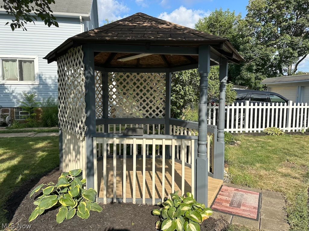 4213 Stickney Avenue Cleveland OH 44109