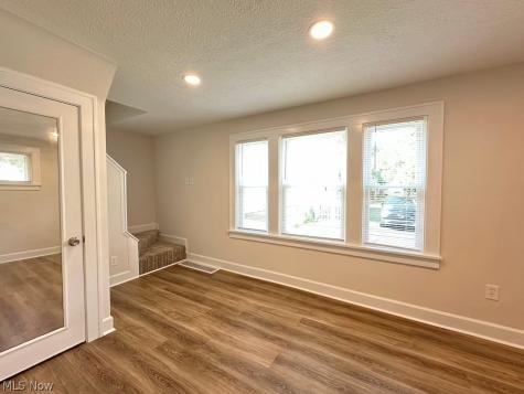 4213 Stickney Avenue Cleveland OH 44109