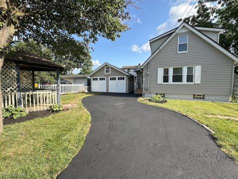 4213 Stickney Avenue Cleveland OH 44109