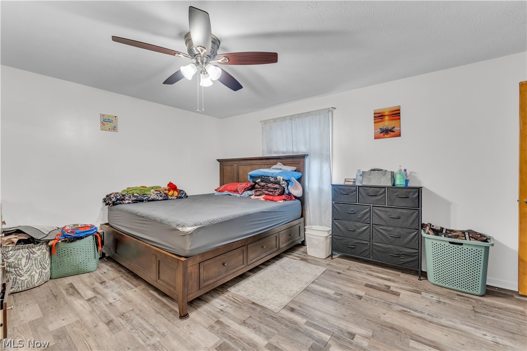 596 Eric Drive Akron OH 44305