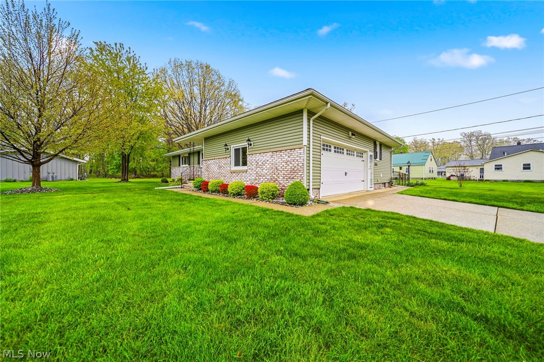 2531 Burlingham Drive Ashtabula OH 44004