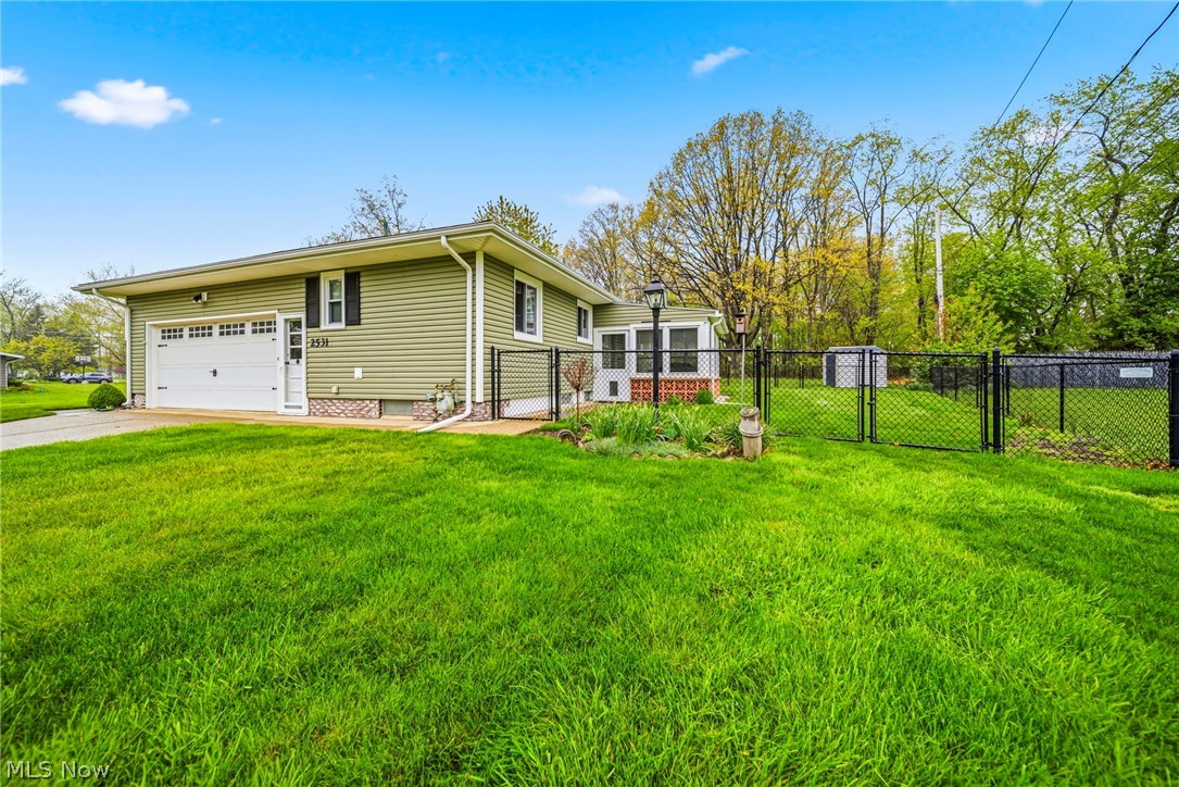 2531 Burlingham Drive Ashtabula OH 44004