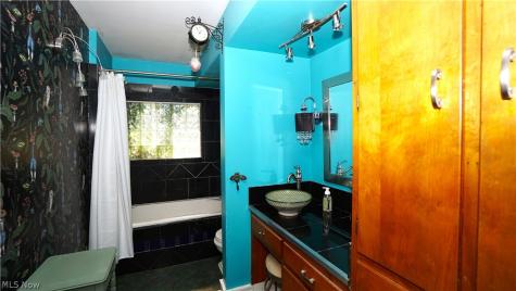 264 Kent Drive Tallmadge OH 44278