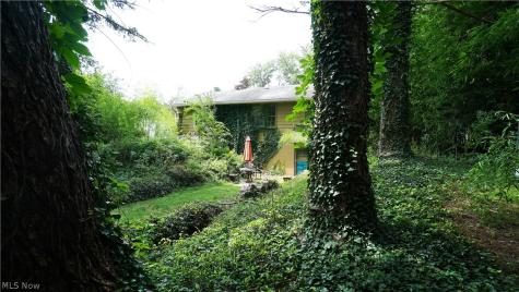 264 Kent Drive Tallmadge OH 44278
