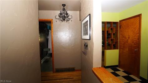 264 Kent Drive Tallmadge OH 44278